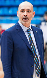 Zoran Lukic basketball