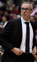 Paco Olmos basketball