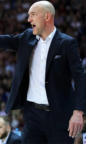 Arkadiusz Miloszewski basketball