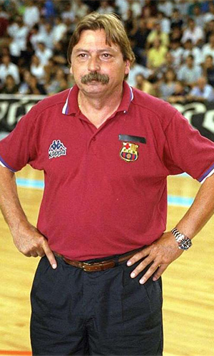 Manel Comas basketball