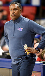 Talvin Hester basketball