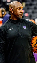 Bobby Jackson basketball