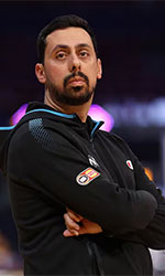 Mody Maor basketball