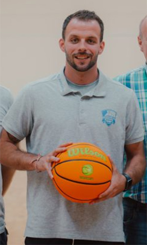 Alvaro Sanchez basketball