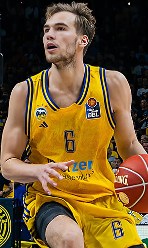Malte Delow