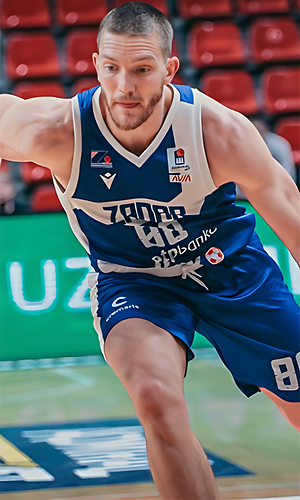 Dominic Gilbert