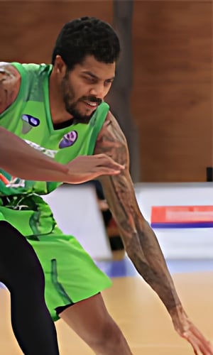 Devaughn Akoon-Purcell