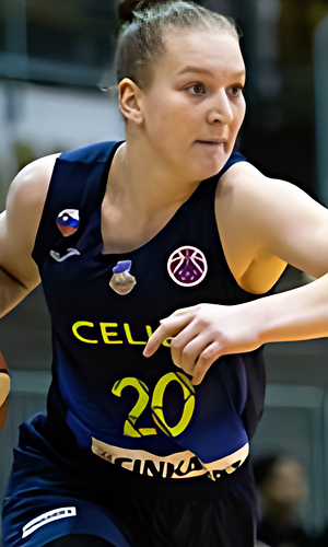Lea Debeljak
