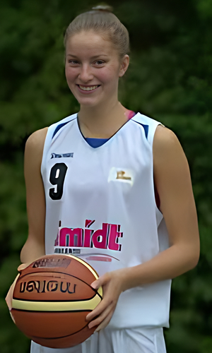 Nadia Marcus