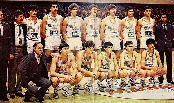 Maillot De Basket KK Bosna Sarajevo #9 - Taille L - Support Bosnie